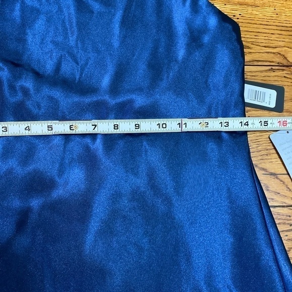 BEBE Women’s Blue Solid Fit And Flare Dress Size 6 NWT!!! - Picture 7 of 10